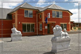 Sheffield Motor Inn - ACT Tourism 0