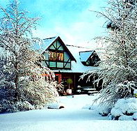 Cradle Chalet Boutique Luxury Lodge - ACT Tourism