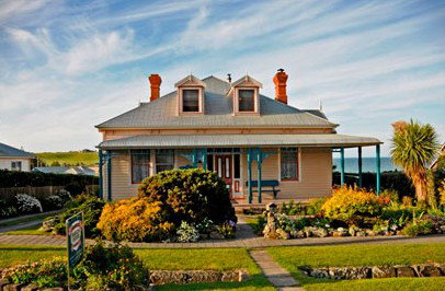 Hanlon House - ACT Tourism 2
