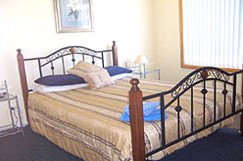 Fish-Tales On The Bay - ACT Tourism 1