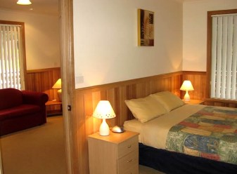 Driftwood Strahan Villas - ACT Tourism 1