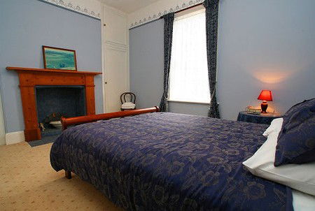 Fitzpatricks Inn - ACT Tourism 1