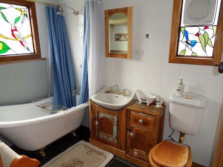 Peck's On Pine - ACT Tourism 1