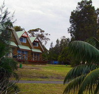 Berrara Waters Chalet - ACT Tourism