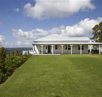 Montville Lake Terrace - ACT Tourism