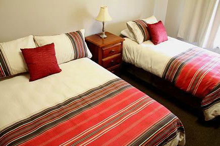 April Apartments Ballarat - ACT Tourism 2