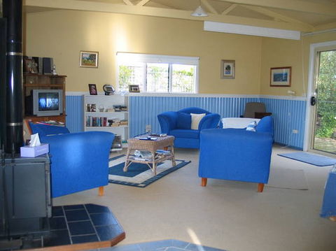 The Lodge - Far Meadow - ACT Tourism 3