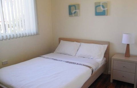 A Husky Sea-Esta - ACT Tourism 2