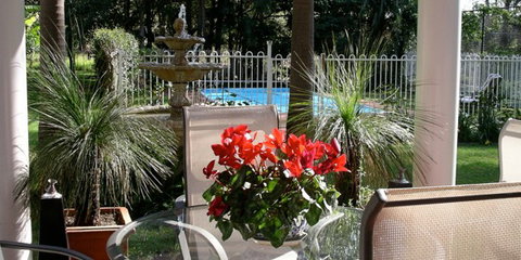 The Sun House Bed And Breakfast - ACT Tourism 1