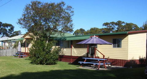Alonga Cottages - ACT Tourism 0
