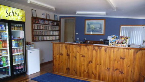 Alonga Cottages - ACT Tourism 1