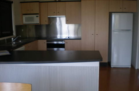 A Blue Point House Jervis Bay - ACT Tourism 1