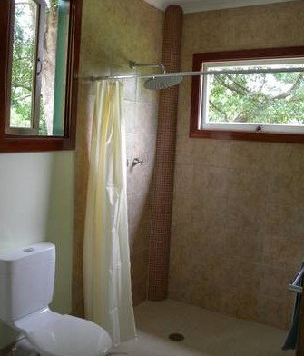 Calurla Chalets And Cottages - ACT Tourism 3