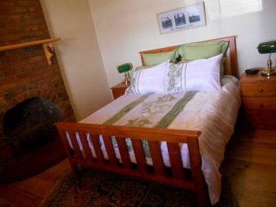 Unique Outback Cottages - Lunam - ACT Tourism 1