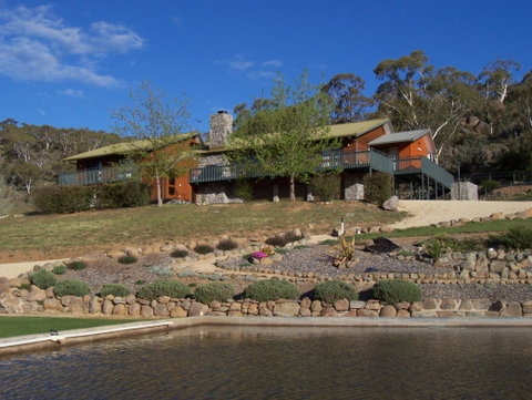 Mowamba River Lodge - ACT Tourism 4