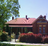 Tumut Accommodation Sefton House - ACT Tourism