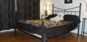 Artisans ...on The Hill Bed And Breakfast - ACT Tourism 2