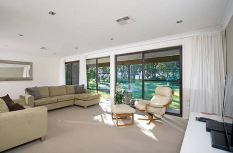 Sea Pearl - ACT Tourism 1