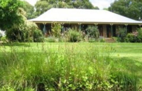Accommodation Pinn Cottage - ACT Tourism 1