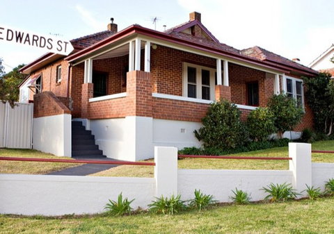 61 Edwards Street - ACT Tourism 4