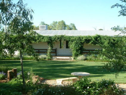 Wilga Park Cottage - ACT Tourism 0