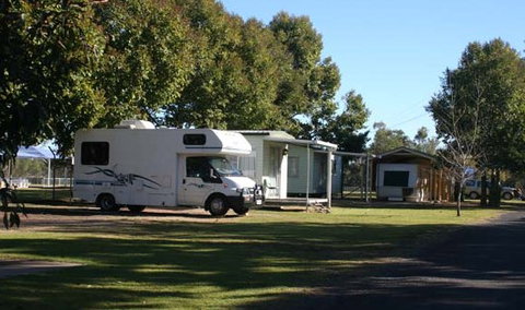 Bingara Riverside Caravan Park - ACT Tourism 1