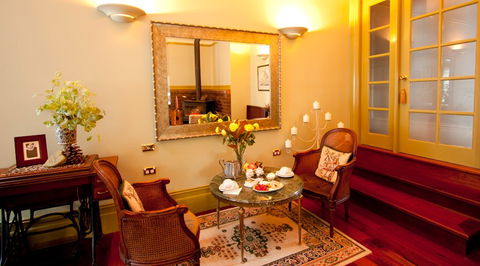 Amore Boutique Bed And Breakfast - ACT Tourism 5