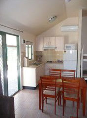 Carinya Ski Ranch - ACT Tourism 2