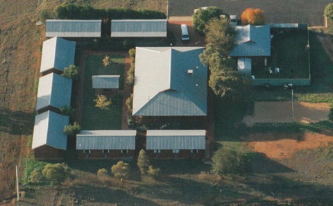 Aussie Cabins - ACT Tourism 3