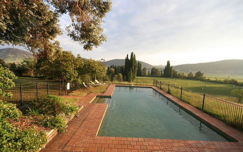 A Church And Homestead In Mudgee - ACT Tourism 5