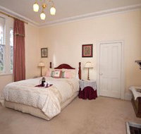 Camelia Cottage - ACT Tourism