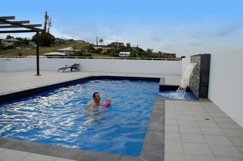 Echelon Apartments Yeppoon - ACT Tourism 1