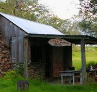 Katandra Mountain Farm House - ACT Tourism