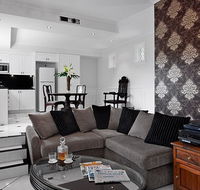 The Castle on Tamborine Spa Retreat - ACT Tourism