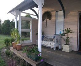 Barney Creek Vineyard Cottages - ACT Tourism 4