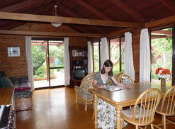 Karri Patch Cottage - ACT Tourism 2
