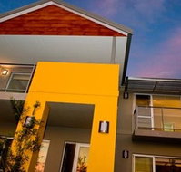 Champion Lakes Accommodation Waterside - ACT Tourism