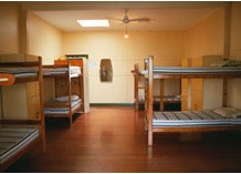 Barnacles Backpackers - ACT Tourism 0