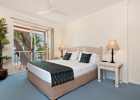 Alassio Palm Cove - ACT Tourism 2