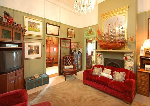 Franklin Villa - ACT Tourism 3