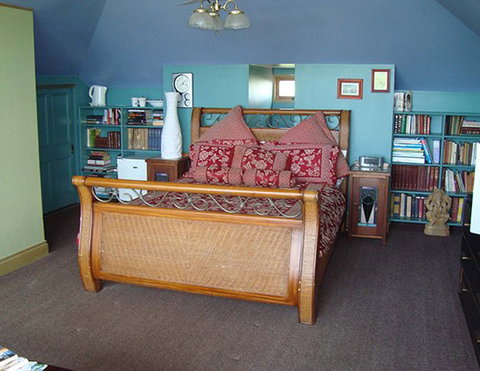 Franklin Villa - ACT Tourism 4