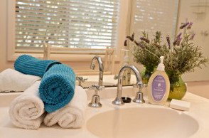 Colenso Country Retreat And Walker’s Cottage  - ACT Tourism 2