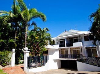 Tropic Sands - ACT Tourism 1