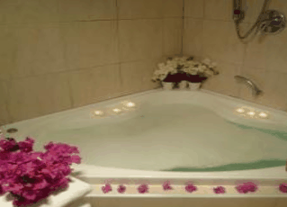 Swan Valley Oasis Resort - ACT Tourism
