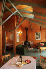 Jemby-Rinjah Lodge - ACT Tourism 1
