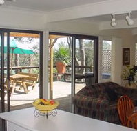 Lakeview Cottage - ACT Tourism