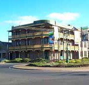 Quality Hotel Bentinck - ACT Tourism