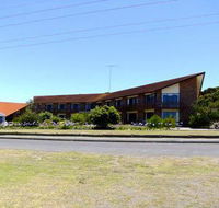 Comfort Inn Wisteria Lodge - ACT Tourism