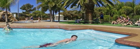 Macdonnell Range Holiday Park - ACT Tourism 3