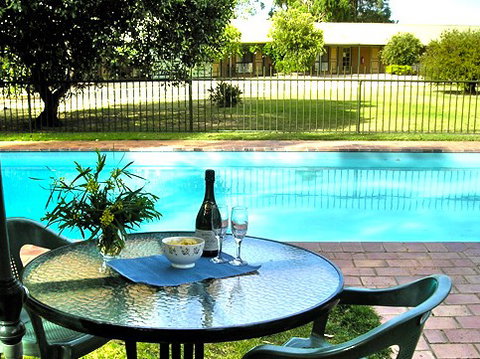 Mountain View Motor Inn And Holiday Lodges - ACT Tourism 4